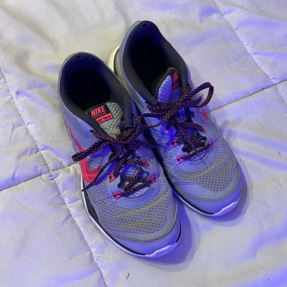 Nike shoes